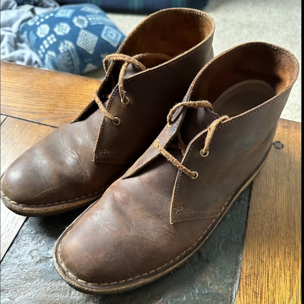 Clarks Desert Boot sz 10
